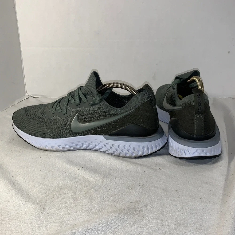 Nike Men's Epic React Olive Green Knit Running Shoes with White Sole